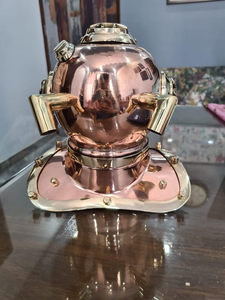 หมวกดำน้ำขนาดเล็กสำหรับนักดำน้ำตกแต่งโบราณดีไซน์เนอร์นักดำน้ำเลียนแบบหมวกกันน็อคสีกรมท่า - Product Image 4