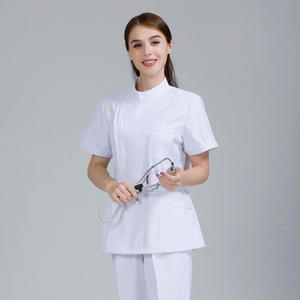 ชุดสครับแพทย์พรีเมียมสำหรับผู้หญิง คอจีน แขนสั้น มีกระเป๋า ใส่สบาย ระบายอากาศได้ดี ชุดยูนิฟอร์มโรงพยาบาล - Product Image 3