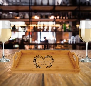 Plateau de service en bois naturel pour servir les aliments, la décoration de la maison et l'utilisation en cuisine, disponible à un prix raisonnable - Product Image 2