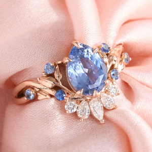 Bague de mariage de luxe en or 10K/14K/18K et argent 925/935, saphir bleu taille poire, motif vigne inspiré de la nature - Product Image 1