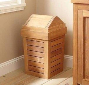 Contenedor de Basura Moderno de Madera con Listones y Marco Metálico para Exteriores, Ideal para Lugares Públicos, Hoteles, Centros Comerciales y Áreas Públicas - Product Image 6