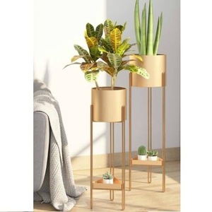 Pot de fleurs moderne en laiton martelé, durable et écologique, personnalisé pour usage domestique, ILAHI's ICOMP-13360 1kg Fabriqué en Inde Non Revêtu - Product Image 3