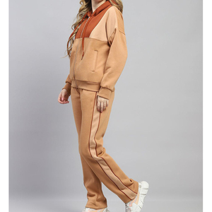 Conjunto Deportivo Ligero con Capucha para Mujer, Talla Grande, Estilo Moderno, Ropa Hecha a Medida, 100% Algodón, Chándal de Algodón para Mujer - Product Image 3