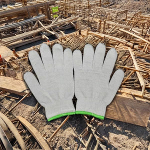 TM Guantes de invierno resistentes al frío texturizados de poliéster de algodón blanco 40g Lavable a máquina Durable Producción de Vietnam - Product Image 1