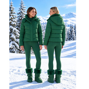 Ensemble de ski d'hiver personnalisé pour femme : Doudoune courte matelassée isolée avec col en fausse fourrure et leggings de ski ajustés - Product Image 6