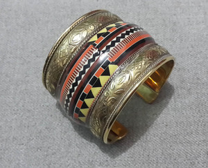Brazalete de Moda Punk con Diseño Líquido, Metálico Abierto, Redondo Geométrico, Brazalete de Diseño Exagerado, Arte y Coleccionable - Product Image 4