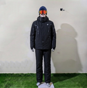 Waterproof Hooded Ski Suit Set Women with Zipper Closure Printed Design Snowwear Winter <b>Jacket</b> and Pants - Product Image 1