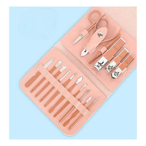 Juego de Cortaúñas Profesional Clásico de Acero Inoxidable 4 en 1, Set de Manicura y Pedicura, Tijeras de Resorte, Herramientas para Cutículas de Alta Calidad - Product Image 5