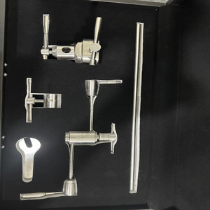 Sistema de Retracción Quirúrgica Manual Montado en Mesa Jamso Industries JI-3825 para Cirugía General, Juego de Retractores de Brazo, Certificado CE - Product Image 5