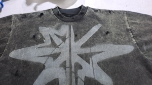 Camisetas Oversize Personalizadas de Algodón Pesado 100% Tejido con Estampado por Transferencia Térmica Ecológico y Lavado Ácido para Hombre - Estilo Urbano - Product Image 3