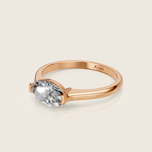 Bague en or avec diamant de forme ovale classique – Bijou moderne en diamant pour fiançailles et mariage, cadeau pour elle - Product Image 1