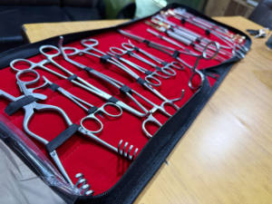 Juego de Instrumentos para Aorta Master Surgeon: Suite de Precisión Premium TC Debakey & Mattox - Product Image 3