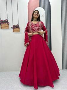 Lehenga Choli Tradicional de Seda Chinon Pura, Suave y Elegante, Diseño Exclusivo para Eid y Ramadán, Disponible en Varios Colores - Product Image 6