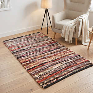 Tapis d'intérieur en cuir recyclé à rayures multiples 5' x 8' pour salon, style bohème, scandinave et contemporain - Product Image 1