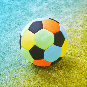 Ballon de football d'intérieur souple pour enfants et jeunes, haute adhérence, rebond silencieux, rembourrage en mousse, taille personnalisée, design de logo, durable, léger - Product Image 6