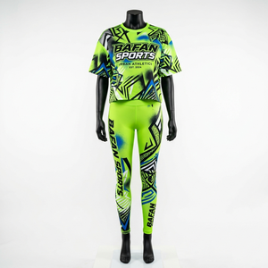 Conjunto Deportivo de Camiseta y Leggings de Poliéster y Spandex, Paneles Gráficos Verde Neón, Tela Transpirable, Logotipo Sublimado, Conjuntos para Mujer - Product Image 4