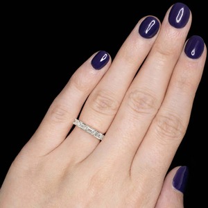 Élégante alliance de mariage en moissanite taille émeraude 5x3mm pour femme, bague d'éternité empilable, bijoux de luxe pour mariée et anniversaire - Product Image 4