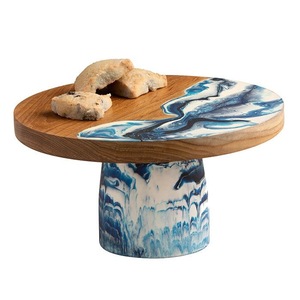 Support à gâteau rond en bois avec dessus en résine bleu et blanc, base en marbre, présentoir pour table de desserts - Product Image 5