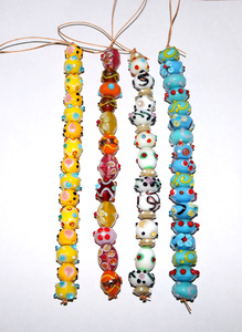 Vente en gros de fils de perles en verre de qualité supérieure |   Perles multicolores pour la fabrication de bijoux, brins de 8 pouces |   Artisanat et décoration DIY - Product Image 2