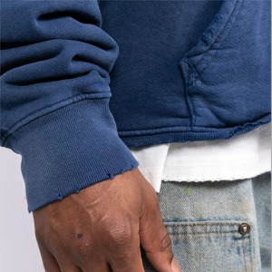 Sweat à capuche en coton premium personnalisable, confortable et élégant pour toutes les saisons, idéal pour l'hiver, avec logo personnalisé - Product Image 6