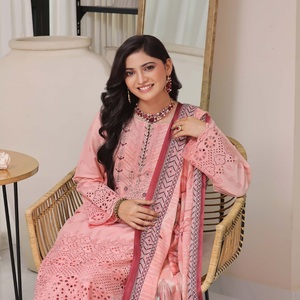 Belle robe Panjabi de pelouse trois pièces élégante pour les femmes indiennes et pakistanaises décontractées et de fête robe pakistanaise robes indiennes - Product Image 5