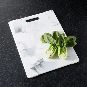 Planche à découper en marbre écologique AXIOM, taille et couleur personnalisables, épaisseur 2,0 cm, surface en pierre lisse, différentes finitions de polissage - Product Image 4