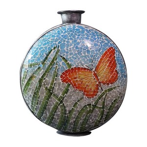 Black Textured Floor aluminium <b>Vase</b> With <b>Red</b> Maple Leaves Arrangement - Product Image 6