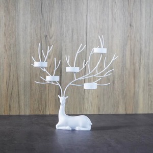 Portavelas de reno dorado premium, diseño decorativo de metal para centro de mesa, regalos para el hogar y decoración de temporada. - Product Image 2