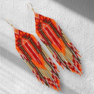 Pendientes Hechos a Mano con Cuentas, Color Naranja, Rojo y Marrón, Estilo Tribal con Flecos, Joyería de Moda, Diseño Exquisito, Pendientes con Gancho de Metal - Product Image 3
