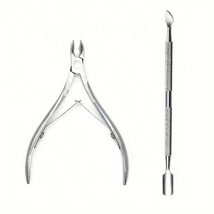 Kit de Herramientas de Manicura y Pedicura de Acero Inoxidable: Tijeras para Cutículas, Limpiador de Uñas, Pulidor, Cortaúñas y Alicates - Product Image 2
