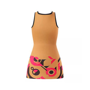 Tenue de tennis pour femme Solid Trader, haute élasticité, style contemporain et tissu facile à laver - Product Image 2