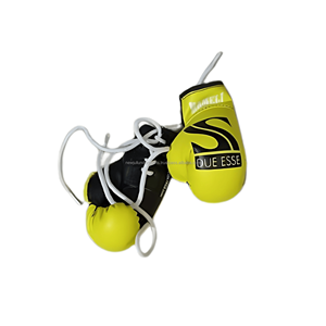 Porte-clés Mini Gants de Boxe Érythréens en Cuir PU Personnalisable – Design Léger et Élégant avec Logo Personnalisable - Product Image 4