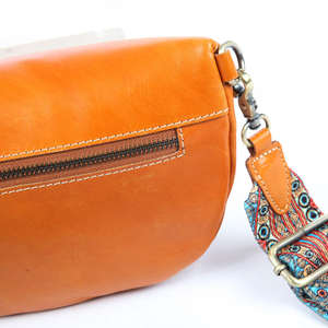 Bolso de Cuero Auténtico para Mujer, Bolso Bandolera con Correa de Hombro con Diseño, Impermeable y Duradero - Product Image 3