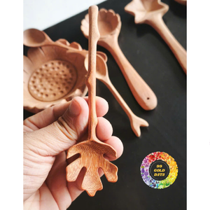 Cuchara de Cena de Madera de Doussie con Diseño de Luna Mágica y Corazón Salvaje, Chapada en Oro, Ecológica, con Mango Largo - Regalo Empresarial - Product Image 4