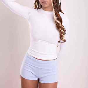Pantalones Cortos Deportivos de Cintura Alta con Tecnología de Secado Rápido y Control de Abdomen para Mujer - Product Image 6