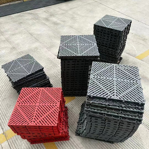 Dalles de sol de garage en PP antidérapantes à emboîtement, directement de l'usine, tapis de sol de garage pour le lavage de voitures et les ateliers de detailing - Product Image 1