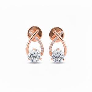 Nouvelles boucles d'oreilles clous en or pur 14 carats pour femmes, avec diamants de laboratoire certifiés IGI, de forme ronde et croisées, à la mode et tendance - Product Image 5