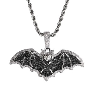 Collar con colgante de murciélago de plata 925 con moissanita, estilo hip hop, con dijes de animales, chapado en rodio, para uso diario, para hombre - Product Image 1