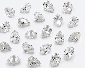 Diamante Sintético de Laboratorio con Corte en Pera de 50 Quilates, Claridad VS1, Venta al Por Mayor - Product Image 3