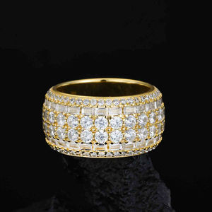 Bague en or jaune pour homme avec diamants taille baguette, style hip-hop, pour un usage quotidien - Product Image 1