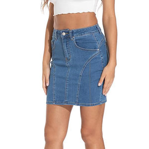 Mini-jupe droite en jean boutonnée avec poches, taille haute décontractée pour femme, style athlétique plissé - Product Image 1