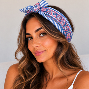 Foulard en coton de luxe imprimé à la main motif floral, style western, unisexe, bandana chic bohème, durable, respirant, doux pour la peau, motif carré. - Product Image 1