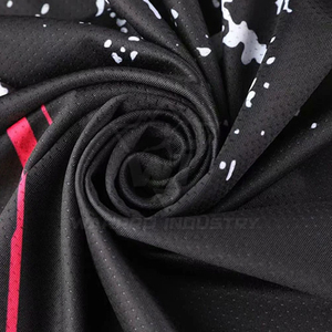 Uniforme de tenis personalizado para equipos deportivos con material ligero para entrenamientos, partidos y uso en clubes. - Product Image 6