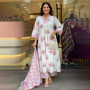 Traje Anarkali de Algodón Estilo Indio Tradicional con Dupatta de Diseñador para Mujer, Vestido de Fiesta para Mujer - Product Image 1