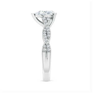 แหวนหมั้นเพชรทรงลูกแพร์ 1.62 กะรัต เพชรเลี้ยงในห้องปฏิบัติการ ประดับเพชรแบบปาเว่ ทรงบาร์โดต์ พร้อมเพชร 37 เม็ด ตัวเรือนทองคำขาว 14K - Product Image 4