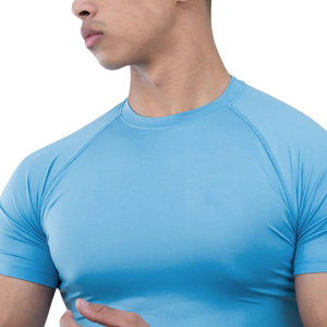 Camisetas de compresión para hombre con tela de alto rendimiento que favorece el movimiento flexible, diseñadas para el movimiento y uso diario. Camisetas de compresión para hombre. - Product Image 6
