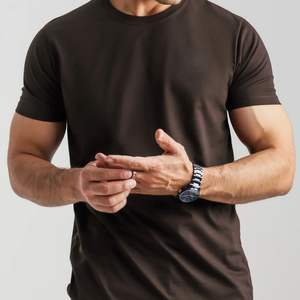 Camisetas casuales suaves de algodón 100% personalizadas para mujeres y hombres, ropa urbana, fabricante OEM ODM con logotipo personalizado, tipo de corte regular. - Product Image 2