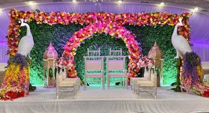 Conjunto de Sillas para Mandap de Boda Gujarati Indio, Elegantes Sillas Desmontables Tipo Sankheda para Eventos en EE. UU. - Product Image 3
