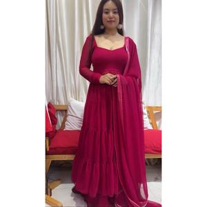 Vestido de Diseñador GEORGETTE GOWN PALAZZO con Bordado de Lentejuelas, Borde de Encaje y Dupatta Rosa - Product Image 1