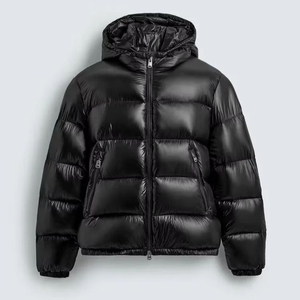 Fournisseur direct d'usine de vestes matelassées en toile, proposant une production OEM pour les grossistes, les importateurs, les détaillants et les clients de marques privées - Product Image 6